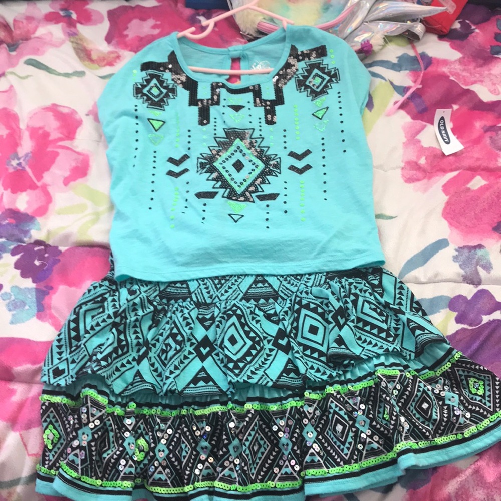 Size 12 matching skort and top! justice brand